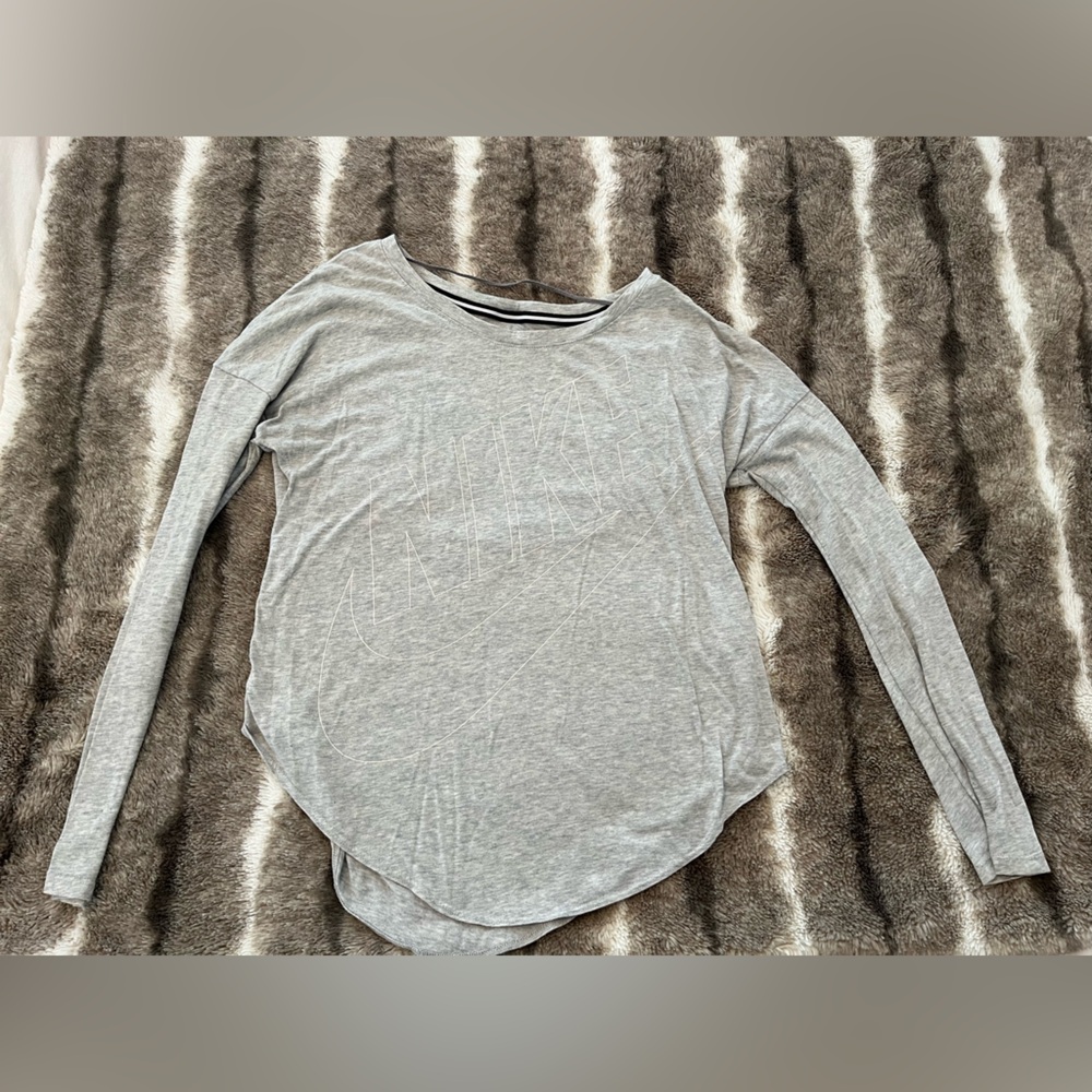 Gray Long Sleeve Nike Top